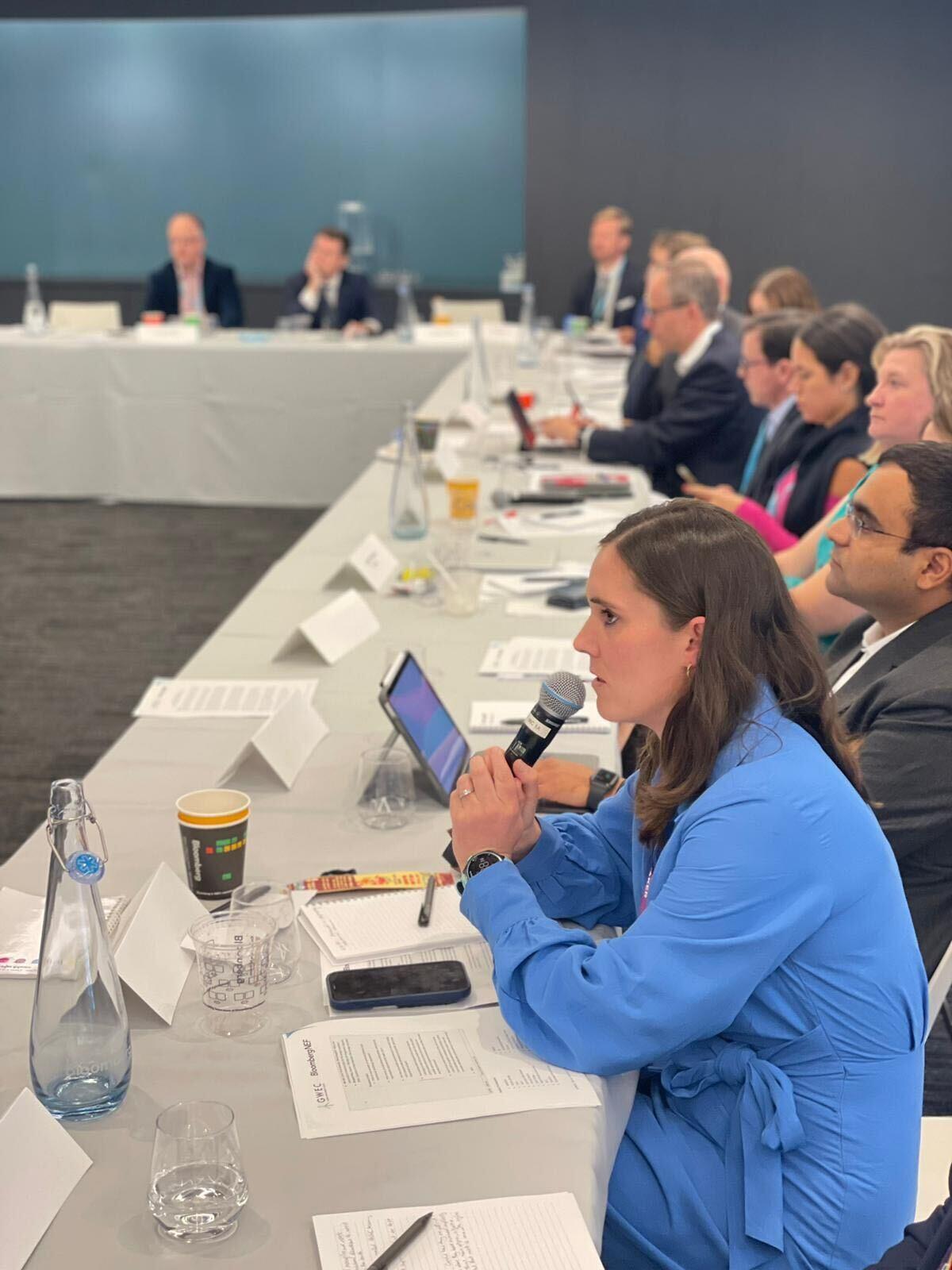 5218ab50-735d-48b8-aa9d-f597d514500a